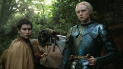 extant_GameOfThrones_4x07-Mockingbird_4646