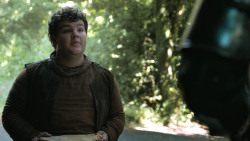 extant_GameOfThrones_4x07-Mockingbird_4655