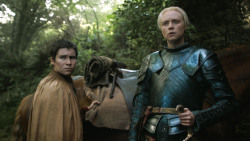 extant_GameOfThrones_4x07-Mockingbird_4663