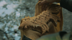 extant_GameOfThrones_4x07-Mockingbird_4764