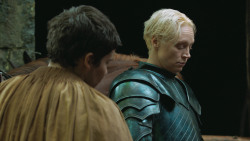 extant_GameOfThrones_4x07-Mockingbird_4772