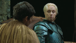 extant_GameOfThrones_4x07-Mockingbird_4775