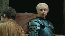extant_GameOfThrones_4x07-Mockingbird_4787