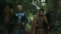 extant_GameOfThrones_4x07-Mockingbird_4822