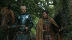 extant_GameOfThrones_4x07-Mockingbird_4824