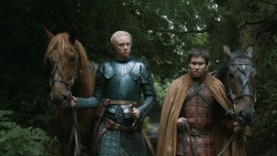 extant_GameOfThrones_4x07-Mockingbird_4837
