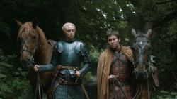 extant_GameOfThrones_4x07-Mockingbird_4841