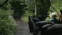 extant_GameOfThrones_4x07-Mockingbird_4861