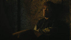 extant_GameOfThrones_4x07-Mockingbird_5196