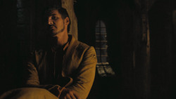 extant_GameOfThrones_4x07-Mockingbird_5243