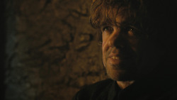 extant_GameOfThrones_4x07-Mockingbird_5538
