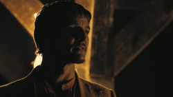 extant_GameOfThrones_4x07-Mockingbird_5599