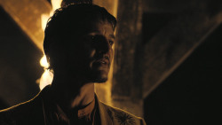 extant_GameOfThrones_4x07-Mockingbird_5610