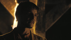 extant_GameOfThrones_4x07-Mockingbird_5619