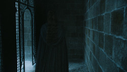 extant_GameOfThrones_4x07-Mockingbird_5659