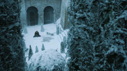 extant_GameOfThrones_4x07-Mockingbird_5733