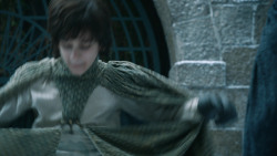 extant_GameOfThrones_4x07-Mockingbird_6022
