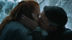 extant_GameOfThrones_4x07-Mockingbird_6343