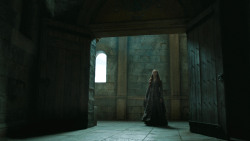 extant_GameOfThrones_4x07-Mockingbird_6362
