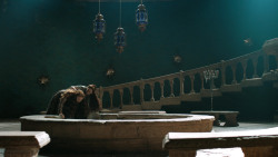 extant_GameOfThrones_4x07-Mockingbird_6597