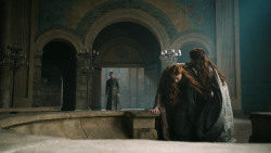 extant_GameOfThrones_4x07-Mockingbird_6627