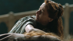 extant_GameOfThrones_4x07-Mockingbird_6635