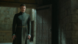 extant_GameOfThrones_4x07-Mockingbird_6665
