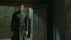 extant_GameOfThrones_4x07-Mockingbird_6666