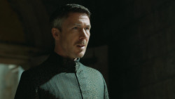 extant_GameOfThrones_4x07-Mockingbird_6695
