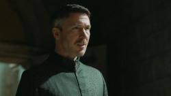 extant_GameOfThrones_4x07-Mockingbird_6699