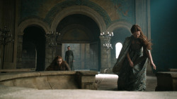 extant_GameOfThrones_4x07-Mockingbird_6722