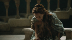 extant_GameOfThrones_4x07-Mockingbird_6728