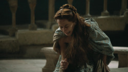 extant_GameOfThrones_4x07-Mockingbird_6730