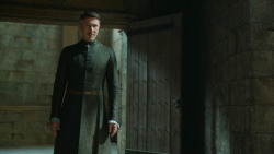 extant_GameOfThrones_4x07-Mockingbird_6739