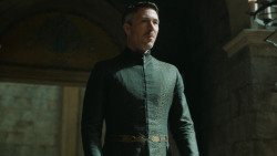 extant_GameOfThrones_4x07-Mockingbird_6748