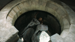 extant_GameOfThrones_4x07-Mockingbird_6822