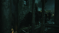 extant_GameOfThrones_4x08-TheMountainAndTheViper_0030