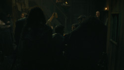 extant_GameOfThrones_4x08-TheMountainAndTheViper_0055