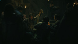 extant_GameOfThrones_4x08-TheMountainAndTheViper_0057