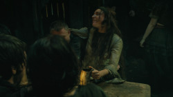 extant_GameOfThrones_4x08-TheMountainAndTheViper_0078