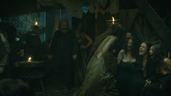 extant_GameOfThrones_4x08-TheMountainAndTheViper_0120