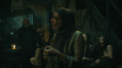 extant_GameOfThrones_4x08-TheMountainAndTheViper_0124
