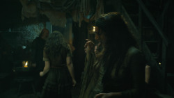 extant_GameOfThrones_4x08-TheMountainAndTheViper_0128