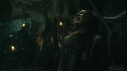 extant_GameOfThrones_4x08-TheMountainAndTheViper_0131