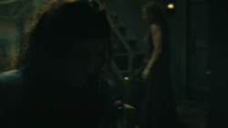 extant_GameOfThrones_4x08-TheMountainAndTheViper_0134