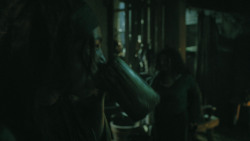 extant_GameOfThrones_4x08-TheMountainAndTheViper_0147