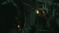 extant_GameOfThrones_4x08-TheMountainAndTheViper_0155