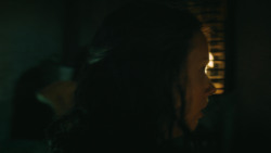 extant_GameOfThrones_4x08-TheMountainAndTheViper_0242