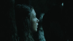 extant_GameOfThrones_4x08-TheMountainAndTheViper_0255