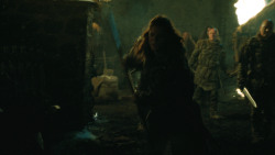 extant_GameOfThrones_4x08-TheMountainAndTheViper_0301